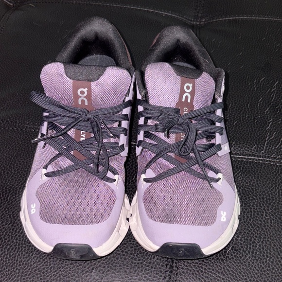 On Running: Cloudflyer 4 - Picture 2 of 5